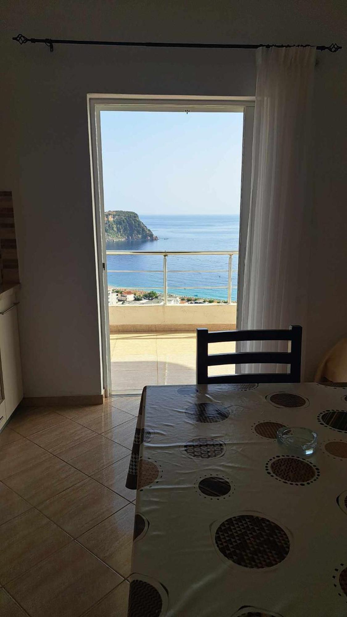 Paradise View Himare Rum bild