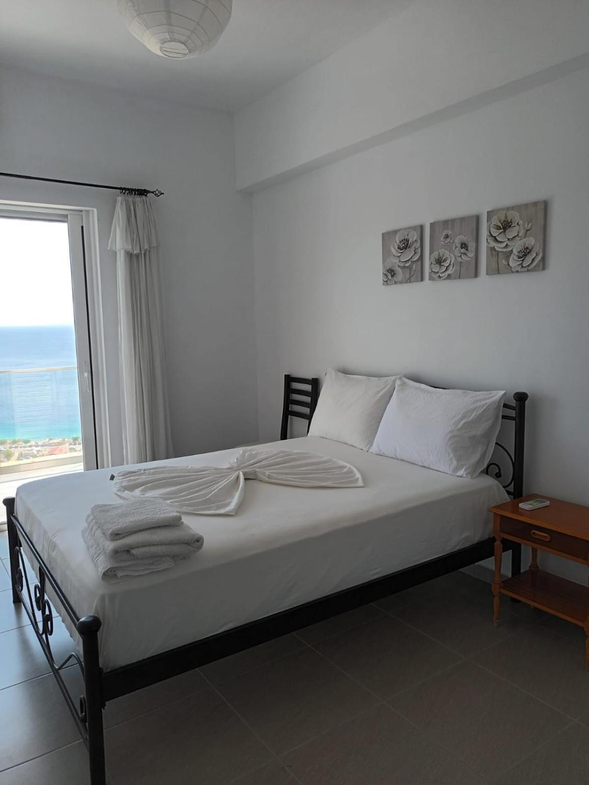 Paradise View Himare Exteriör bild